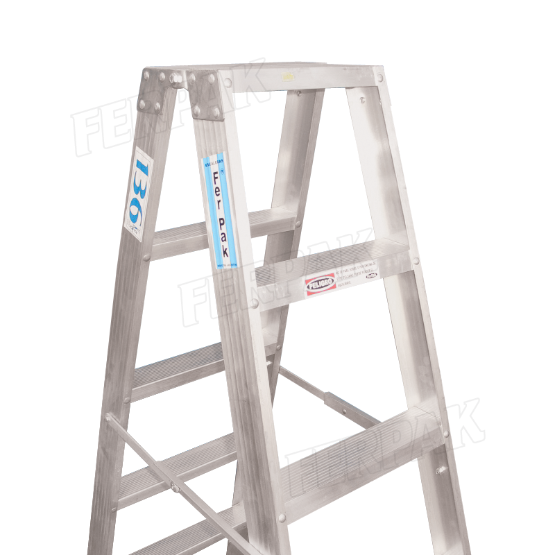 Escalera de aluminio tijera doble acceso 136kg. 12 escalones marca Ferpak